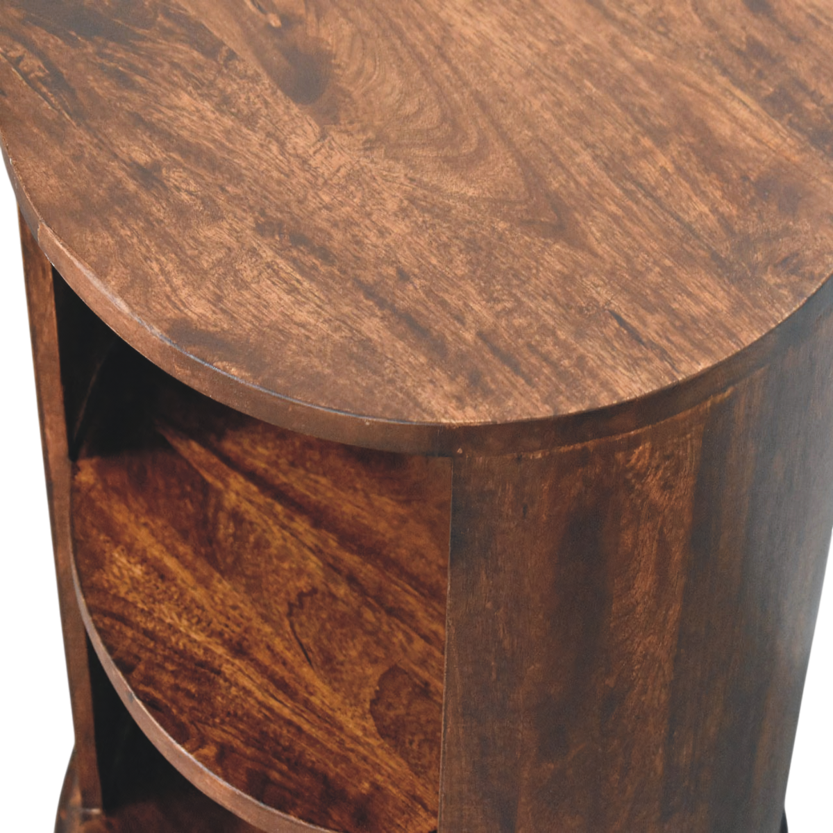 Close view of the top on the Ashford Round Side Table in Chestnut.