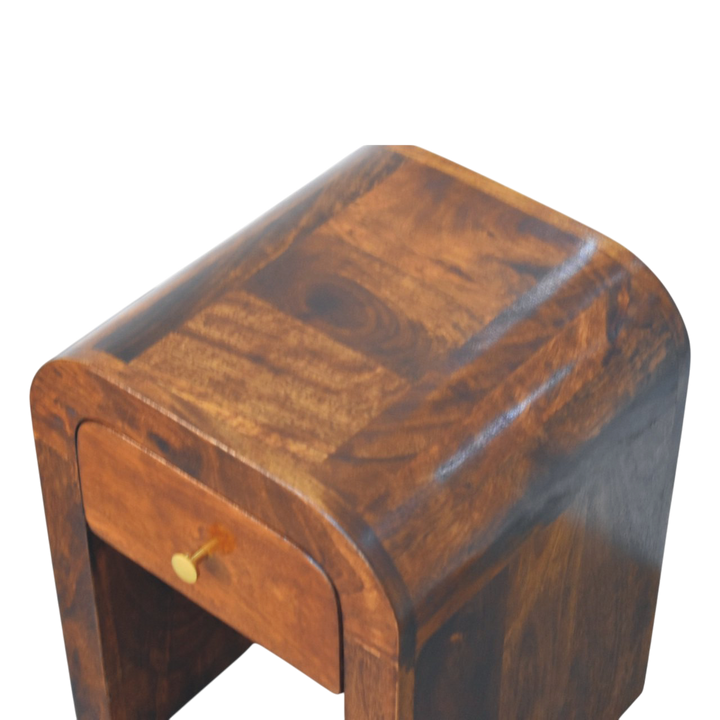Close view of the edge on the Bibury Mini Bedside Table in Chestnut.
