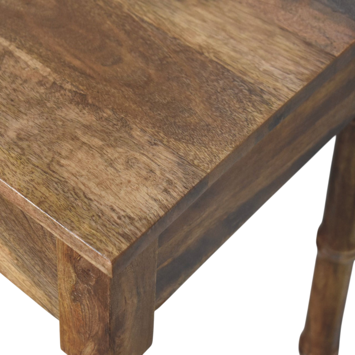 Close view of the grain on the tabletop on the Brighton Writing Desk in Amber.