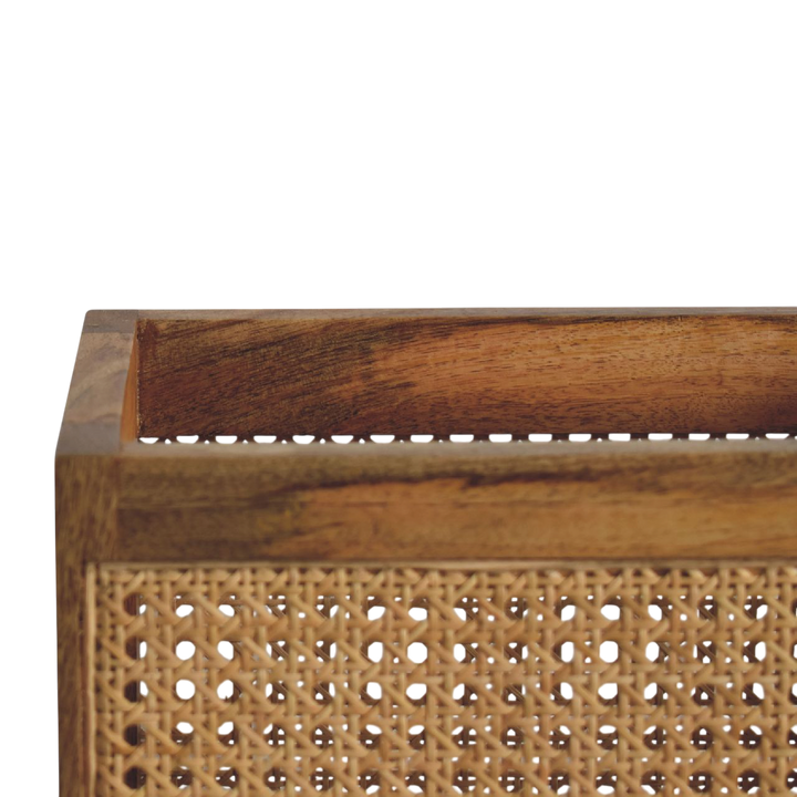 Close view of the edge on the Comporta Storage Basket in Amber with Natural Rattan.