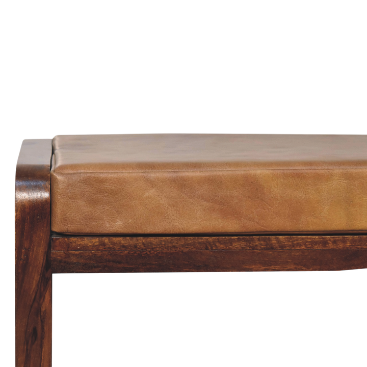 Close view of the seat on the Grosvenor Slatted Hall Bench in Chestnut with Tobacco Leather.