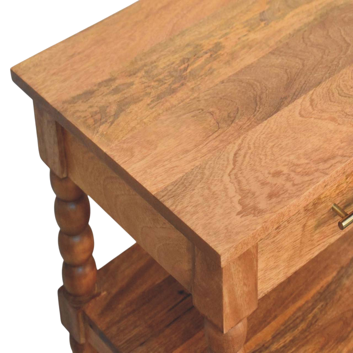 Close view of the grain on the tabletop on the Langham Side Table in Amber.