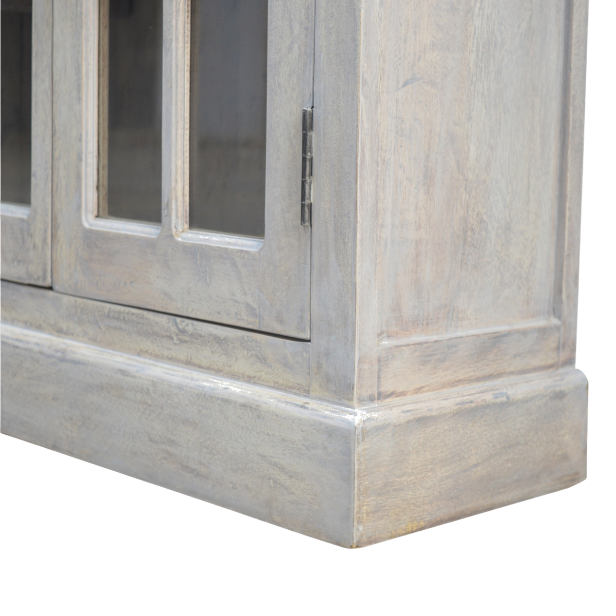 Close view of the glazing on the Sigtuna Glazed Sideboard with Drawers in Stone.