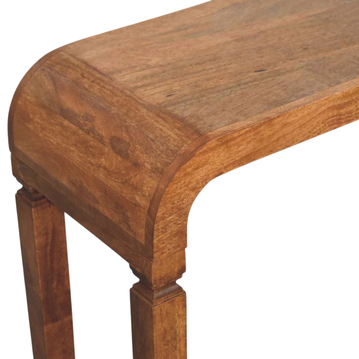 Close view of the top on the Ventnor Arch Console in Amber.